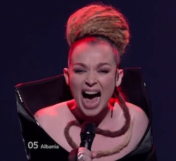 Rona Nishliu singt Suus Live beim Halbfinale des Eurovision Song Contest